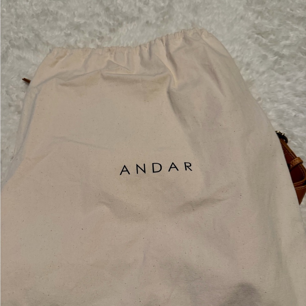 Andar Addison Backpack - Picture 6 of 6